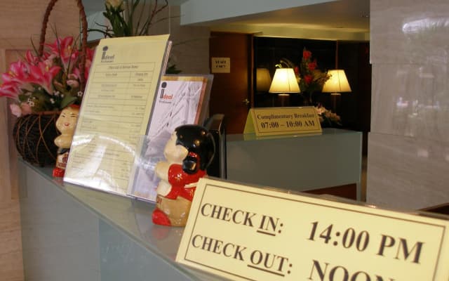 Ideal Hotel Pratunam - photo 2