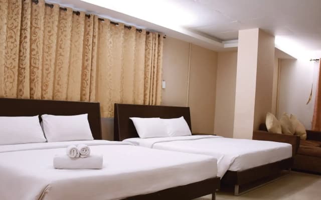 Centric Place Hotel - photo 3
