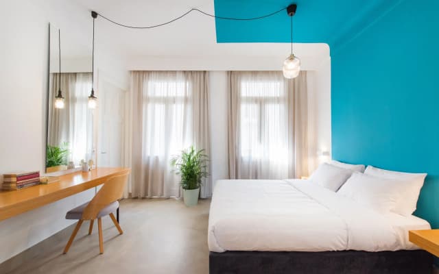 Monk Monastiraki Suites - photo 3