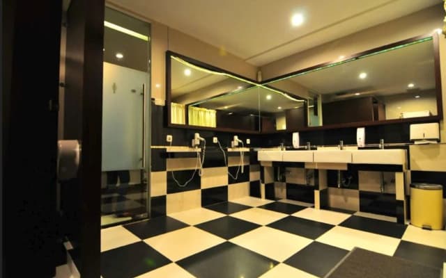 Capsule Hostel Old Batavia - photo 5