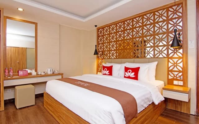 Seminyak Lagoon All Suites Hotel - photo 2
