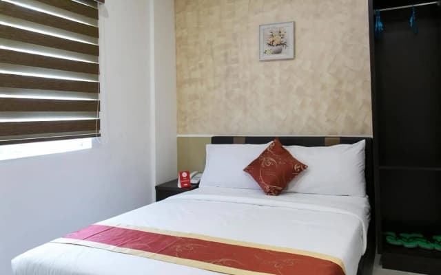 Global Inn Hotel - photo 4