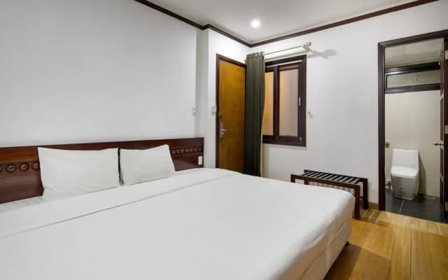 Brody Beach Hotel - photo 3