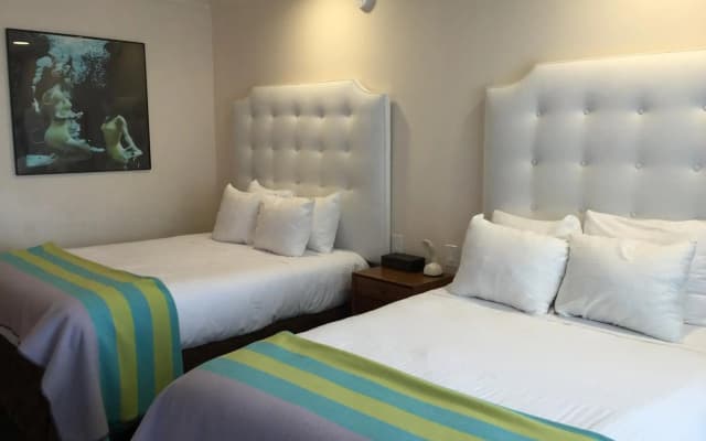 Beverly Laurel Hotel at West Hollywood - photo 3