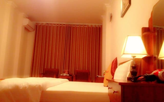 Avalon Hotel - photo 3