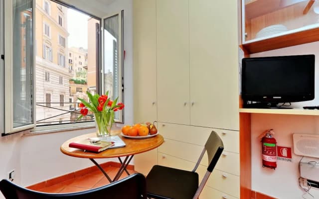Rome Accommodation - Fori Imperiali - photo 2