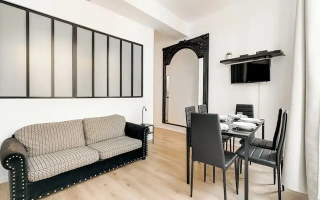 Chic Apartment - 2br/5p - Boulevard Saint-germain - photo 4