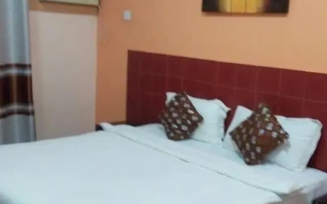 Aston Hotel Suites - photo 5