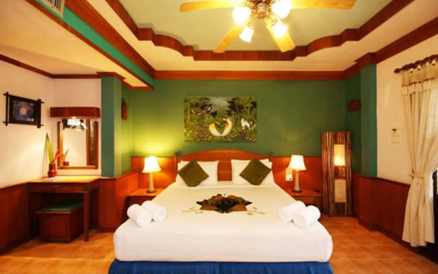 Salad Beach Resort - photo 4