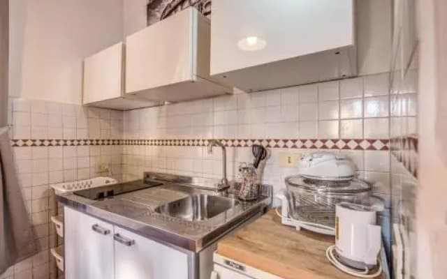 Costaguti Apartment - photo 2
