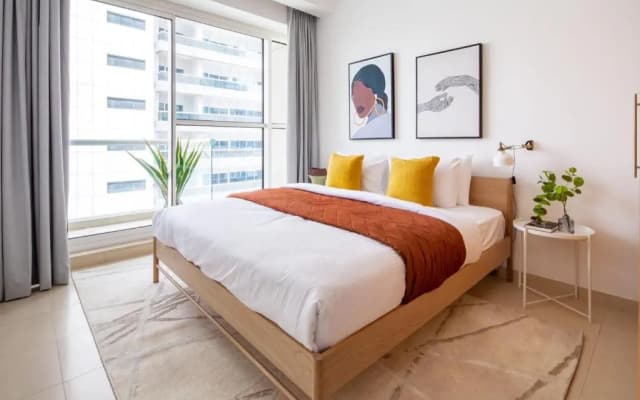 Frank Porter - Mayfair Tower - photo 3