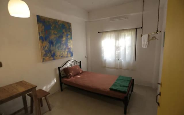 Maroom Art Hostel - photo 3