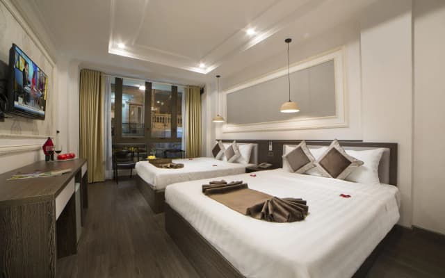 Galliot Central Hotel - photo 4