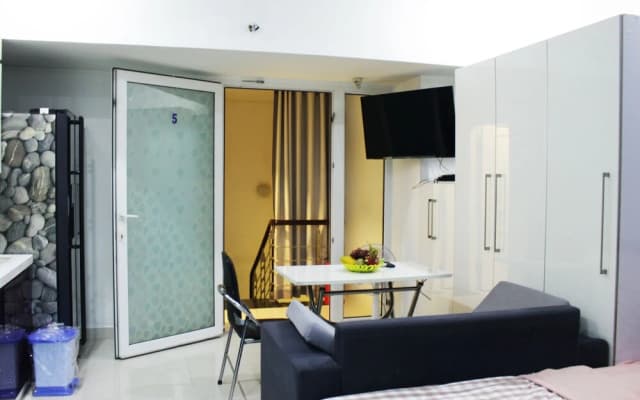 Kami Apartment - photo 2
