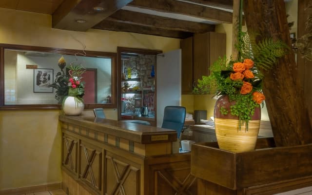 Le Faubourg Hotel  - photo 2