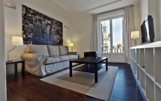 Port Apartments - photo 2