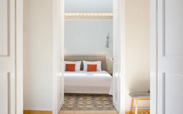 Nest - photo 2