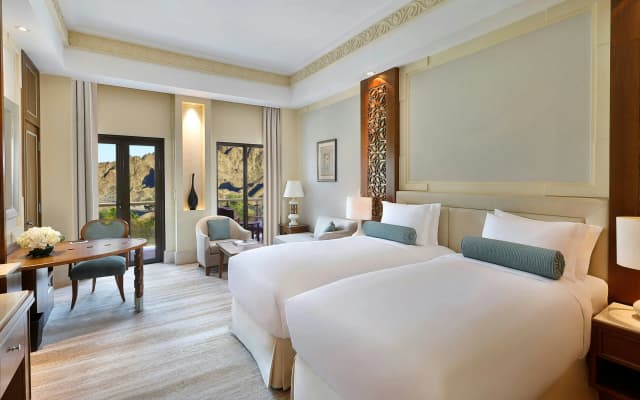 Al Bustan Palace, a Ritz-Carlton Hotel - photo 5