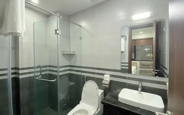 Era Apartment Xuan Thuy - photo 5