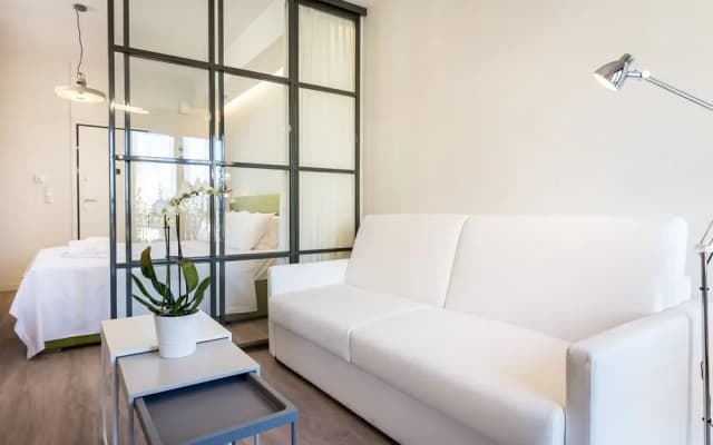 Syntagma modern new flat - large balcony - photo 5