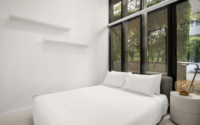 Bright Inner-north Stay With Pool Access - photo 2