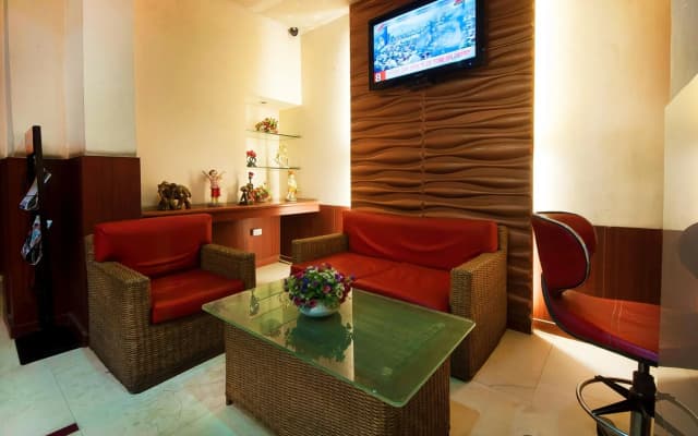 Hotel Tourist Lodge - photo 2