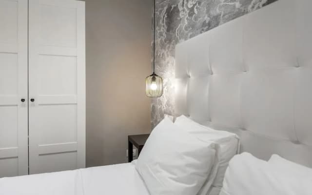Bell Tower Apartment - photo 4