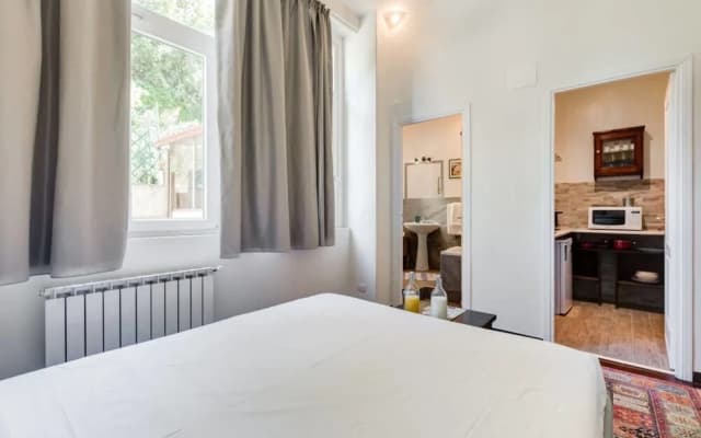 Elegant 1 bed Flat in Central Location - photo 4