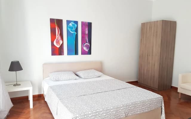 Erra - Red - Athens Center,140m²,4 BD,2 BATH - photo 4