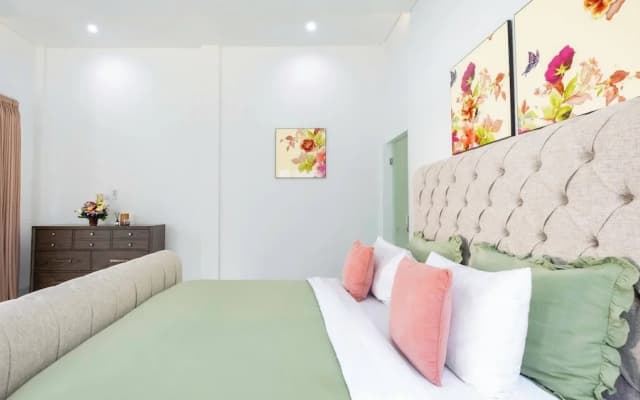 Luxurious Family 6 Br Villa in Seminyak Breakfast Include - photo 5
