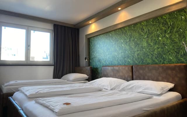 Hotel Bee Green Schönbrunn - photo 3