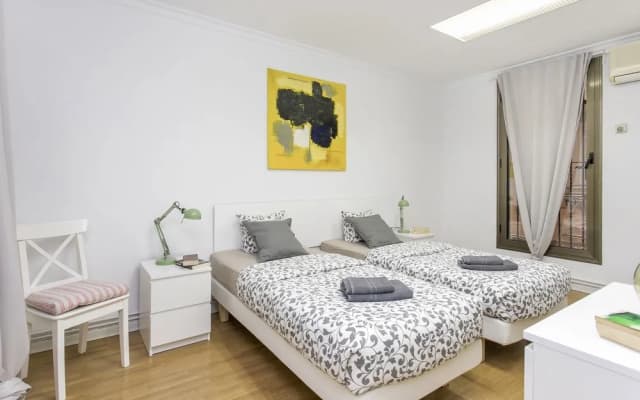 Stunning Apartment Bruc - photo 2