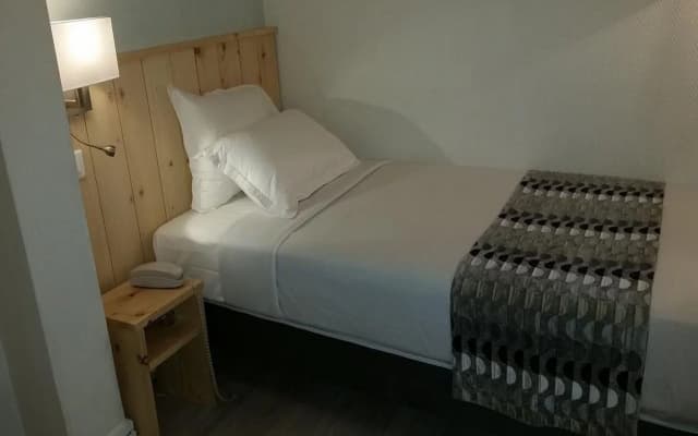 Hotel Le Compostelle - photo 2