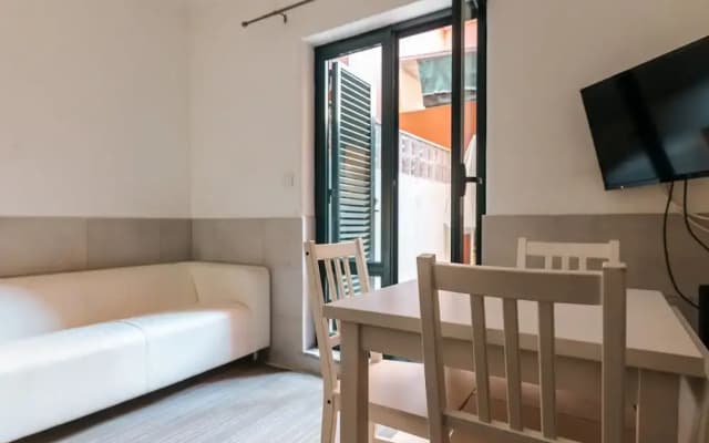 Lisbon Tagus River Terrace Flat - photo 2