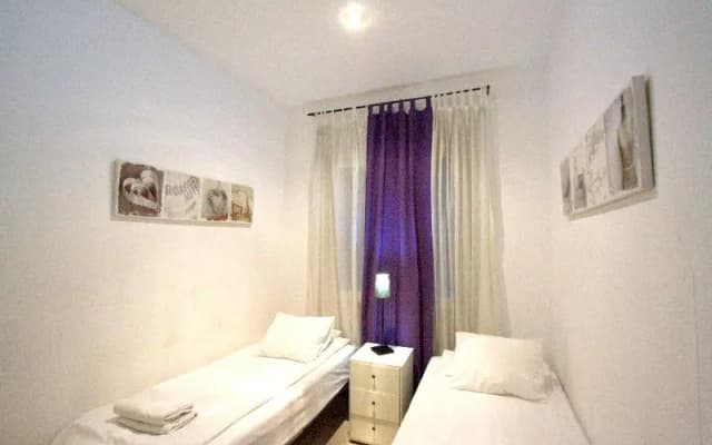 Charm Apartments BCN - photo 3