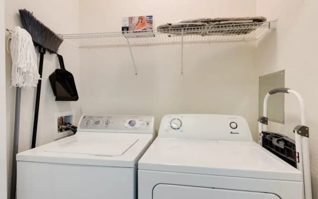 Beautiful and comfortable apartment near Universal parks - photo 2
