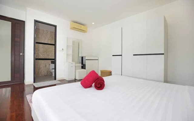 Designer 3BR Villa Silver Pool in Kamala - photo 2