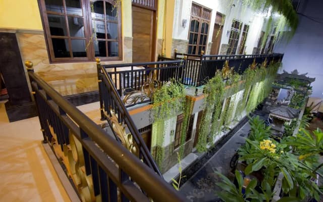 Asta House - photo 3