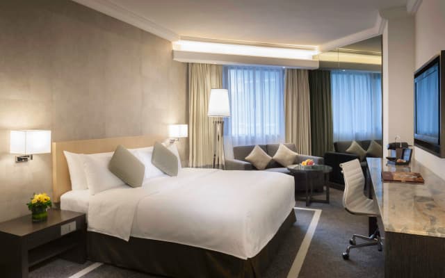 Gateway Hotel - photo 2