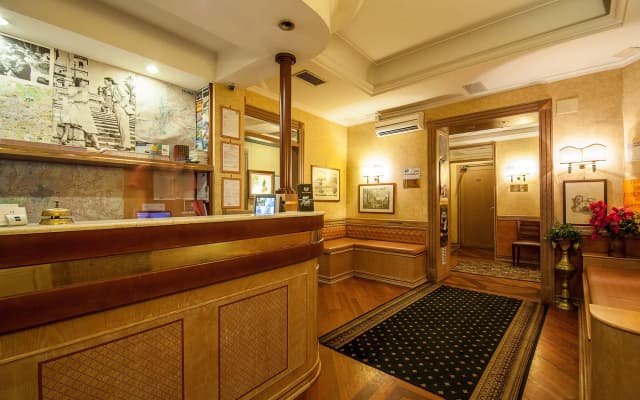 Hotel Pomezia - photo 2