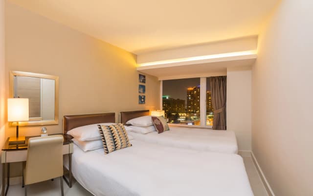 Kowloon Harbourfront Hotel - photo 5