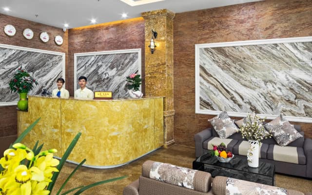 An Thuyen Hotel - photo 2