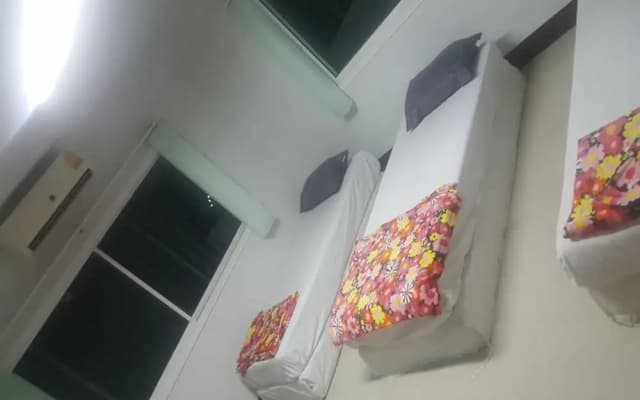 H Youth Hostel - photo 2