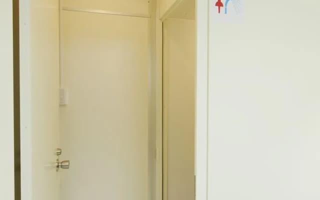 SEACRET BASE EBISUTEI SOUZOU with SAKE BAR - Hostel - photo 3