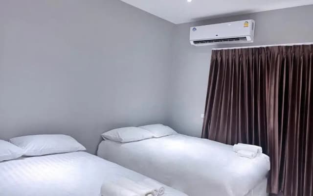 Aowmana Hotel - photo 2