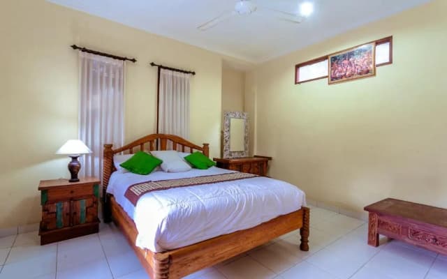 Rizky Guesthouse - photo 2