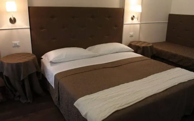 Caesar Place Roma - photo 3