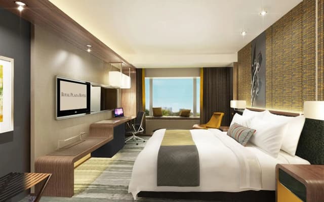 Royal Plaza Hotel - photo 3