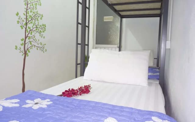 Daisy Hostel - photo 5