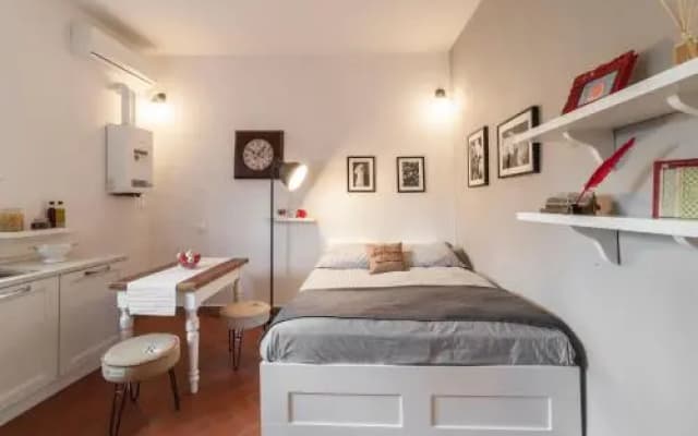 Central Pitti Studio Flat - photo 2